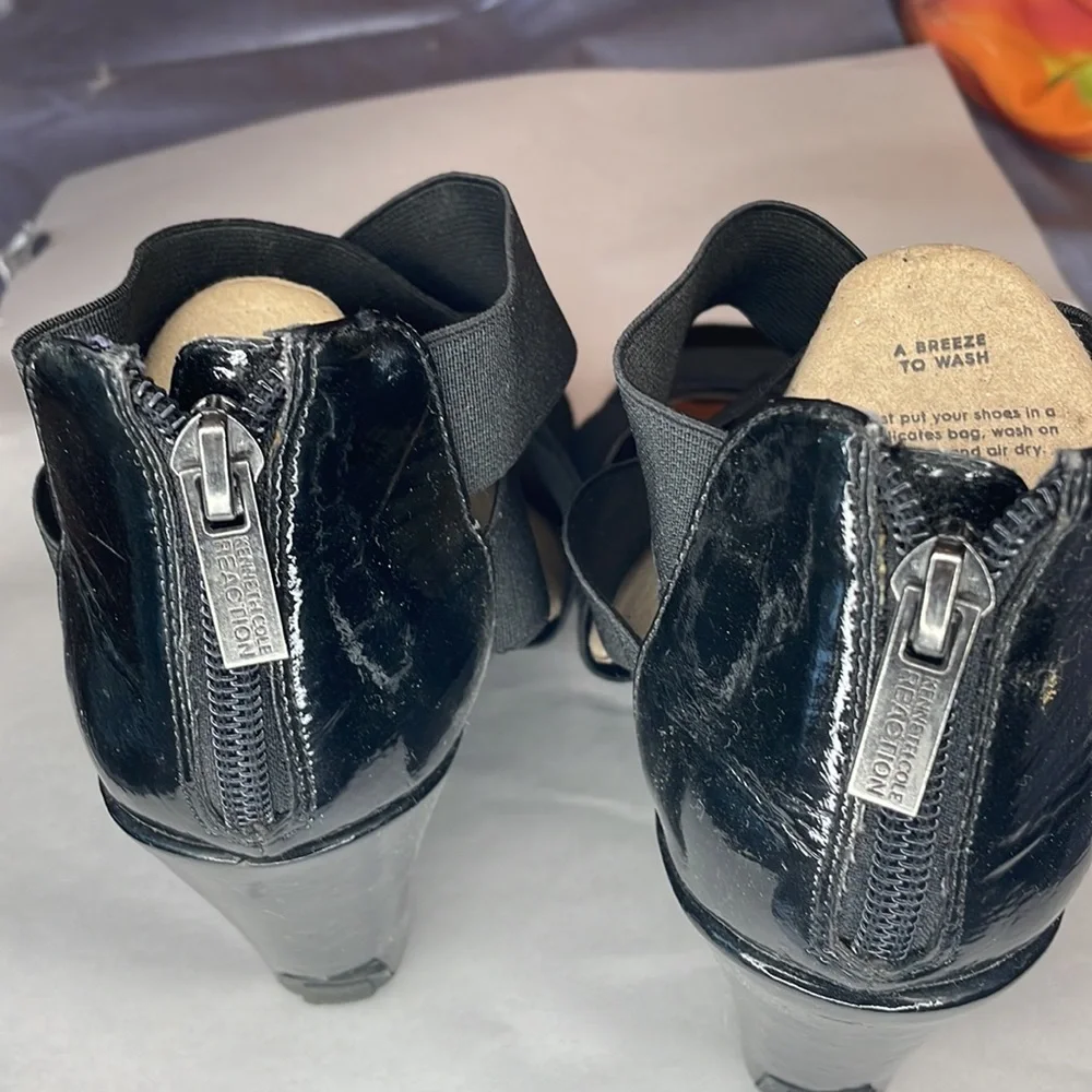 Kenneth Cole wedges